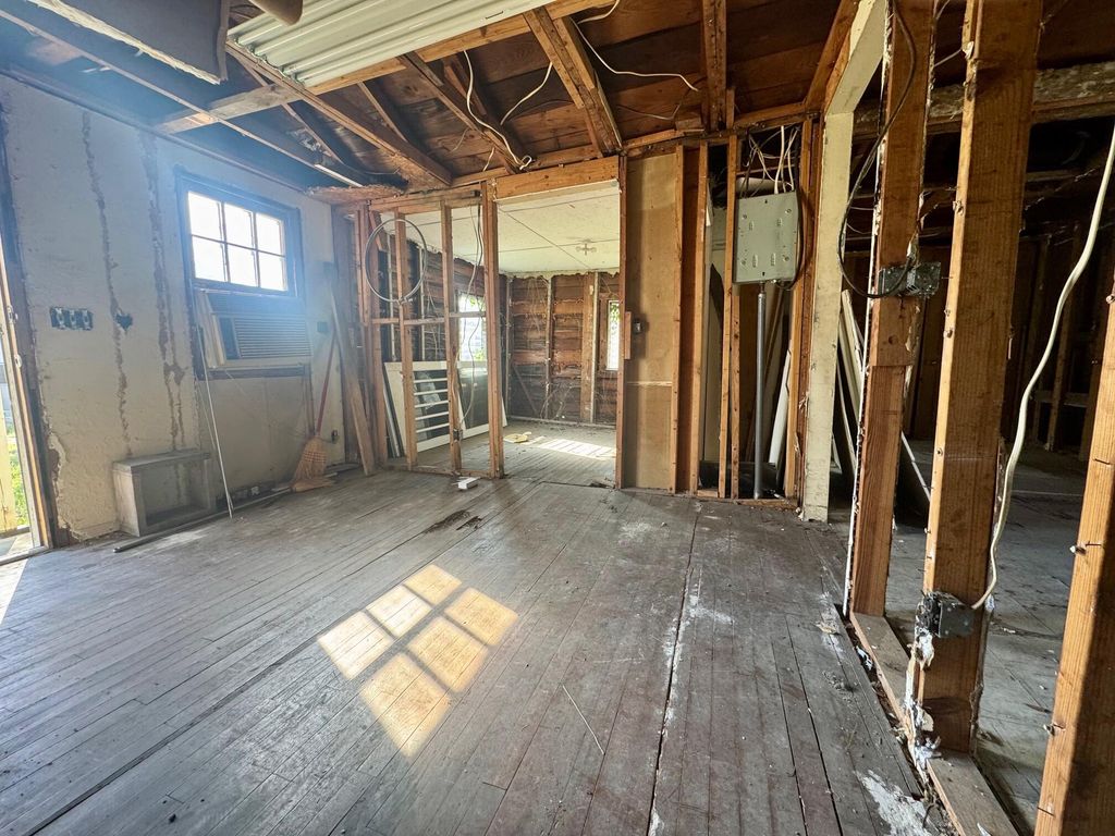 listing image 41