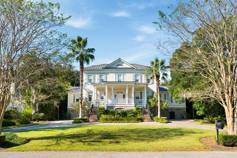 Photo of 4 Broughton Road, Charleston, SC 29407 (MLS # 26028412)