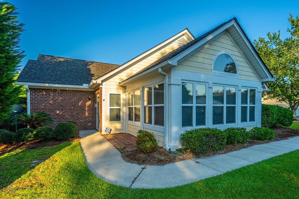 Photo of 120 Ashley Villa Circle #A, Charleston, SC 29414 (MLS # 25025240)
