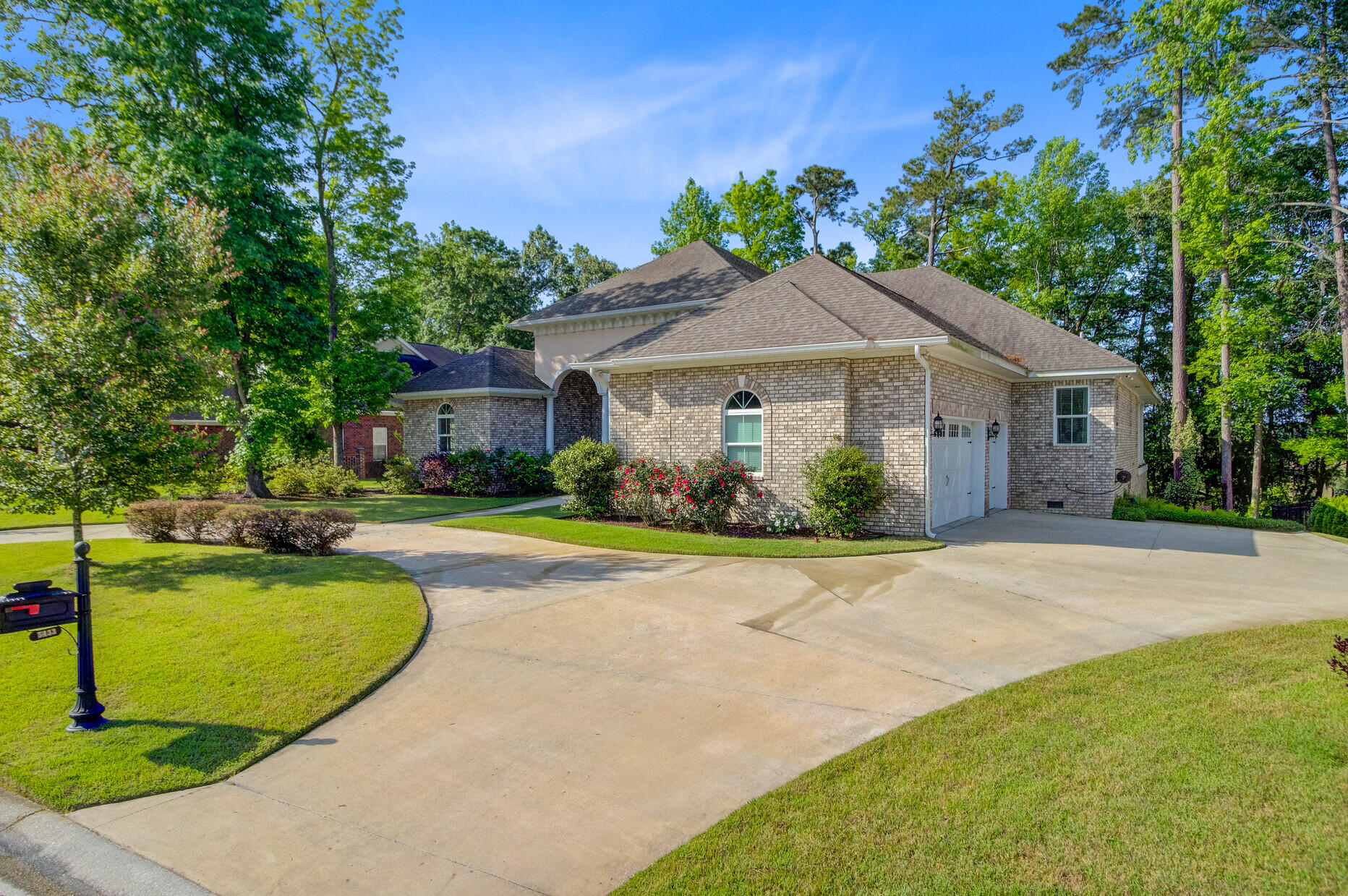 5433 Clearview Drive