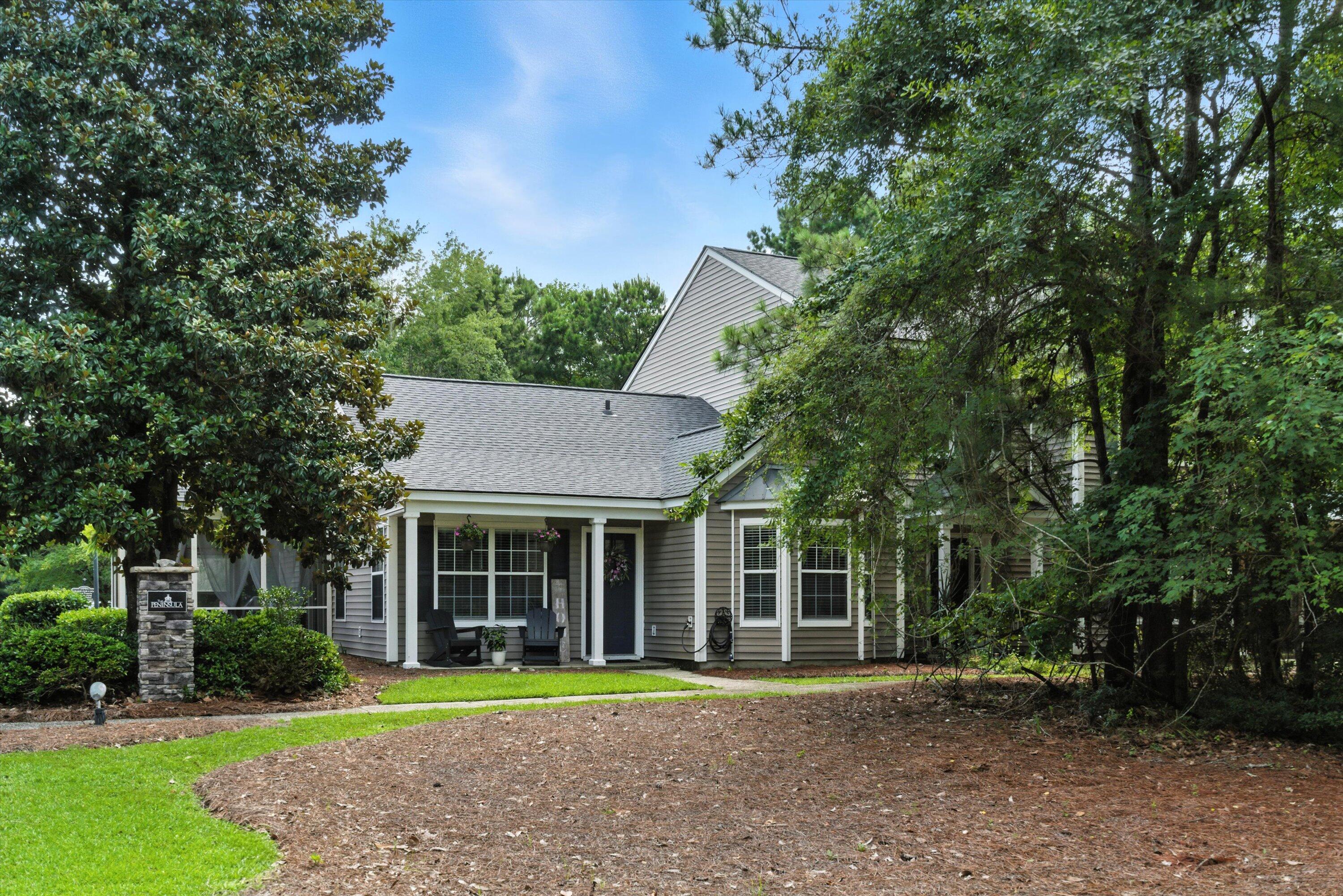 1021 Island View Ct Court