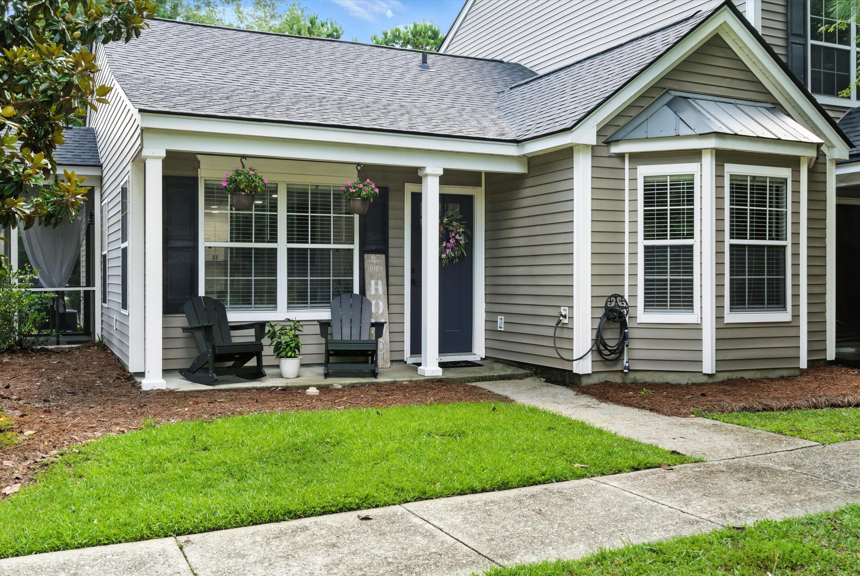 1021 Island View Ct Court