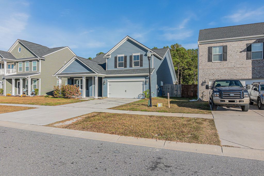 Photo of 511 Squire Pope Road, Summerville, SC 29486 (MLS # 25031921)