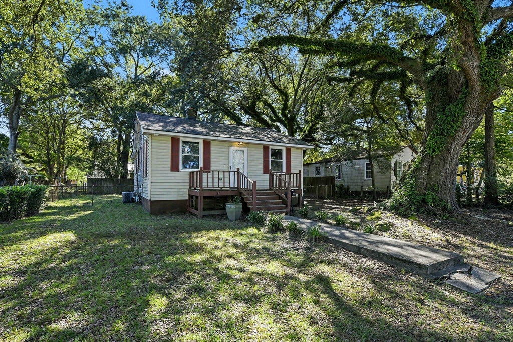 Photo of 2663 Olympia Avenue, North Charleston, SC 29405 (MLS # 26028305)