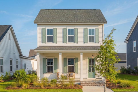 Photo of 744 Blueway Avenue, Summerville, SC 29486 (MLS # 26017752)