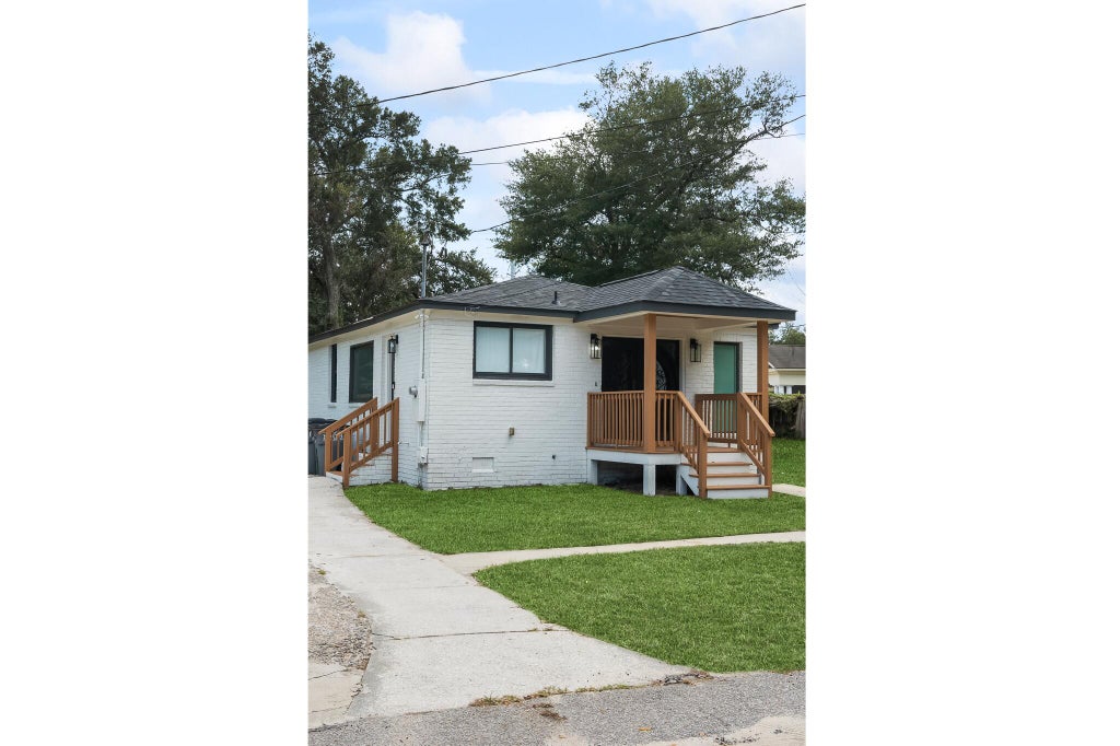 Photo of 2101 Atlas Street, North Charleston, SC 29405 (MLS # 26023590)