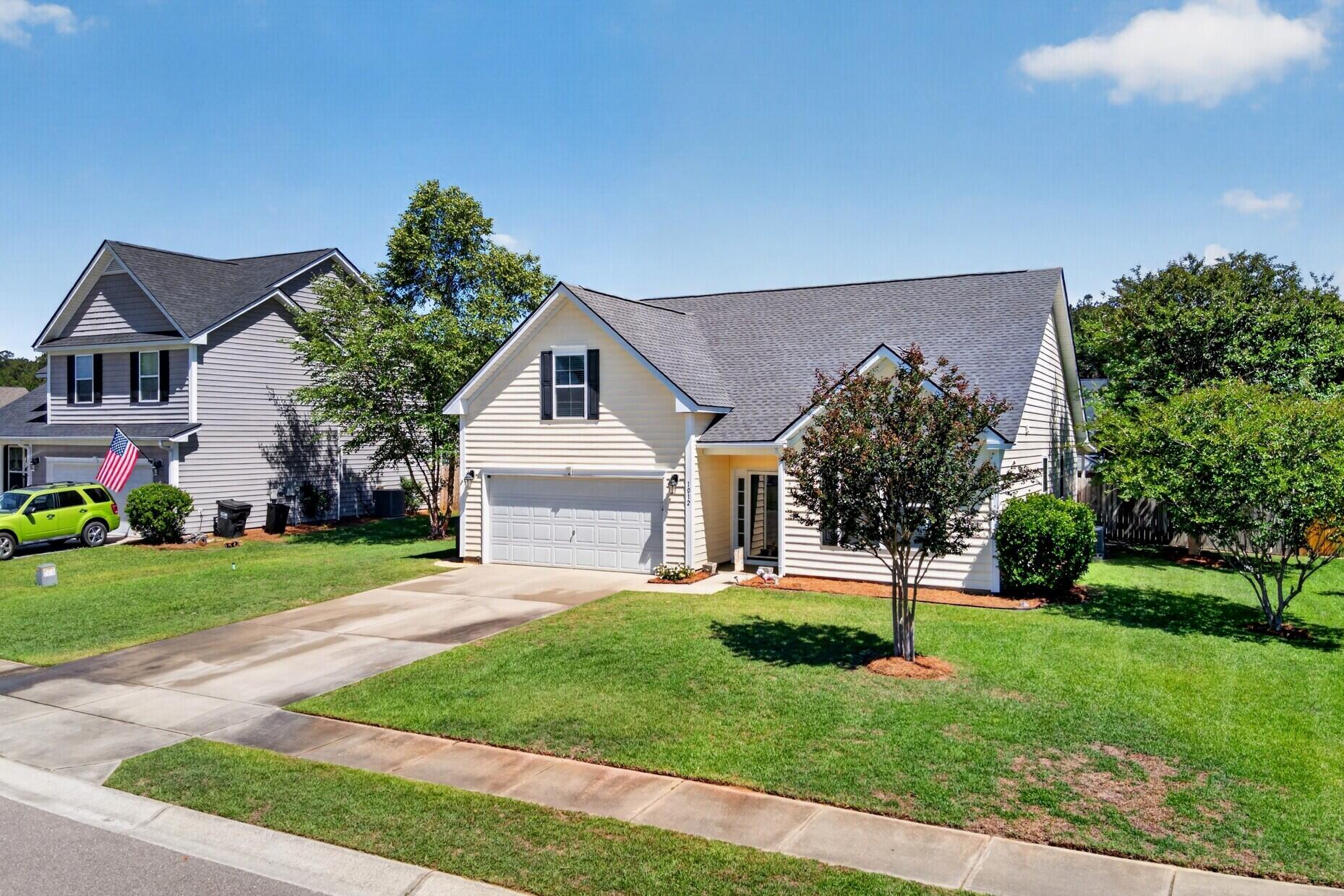 1012 Bridlewood Farms Parkway
