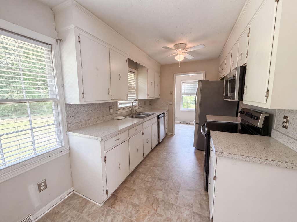 Photo of 5 Cyprus Court, Goose Creek, SC 29445 (MLS # 26021881)