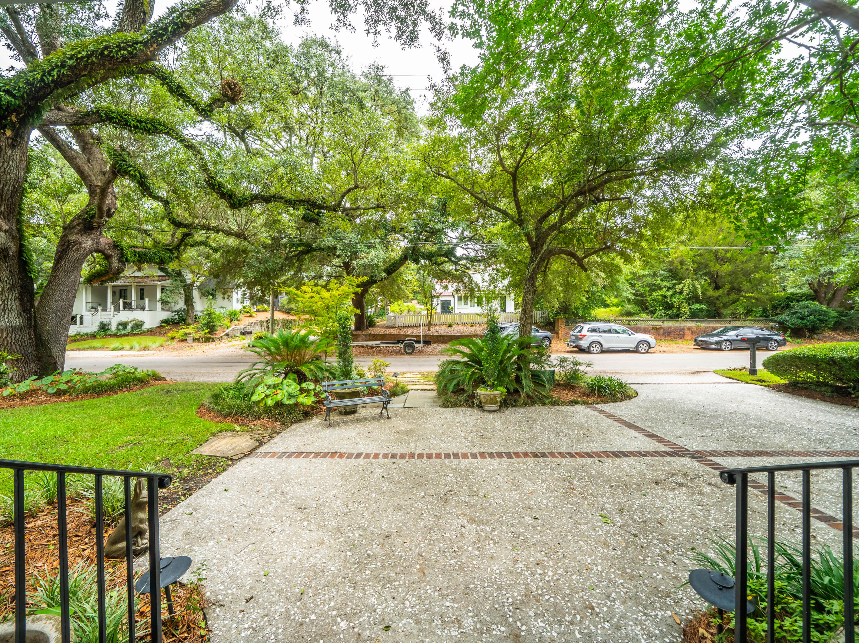 114 Live Oak Drive