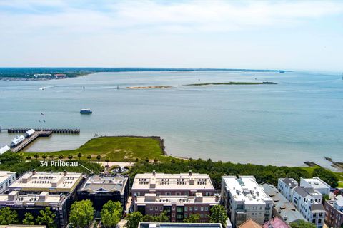 Photo of 34 Prioleau Street #3, Charleston, SC 29401 (MLS # 26001133)