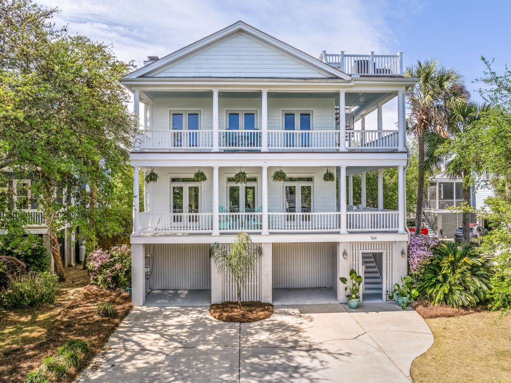 Photo of 764 Post Oak Drive, Mount Pleasant, SC 29464 (MLS # 26010712)