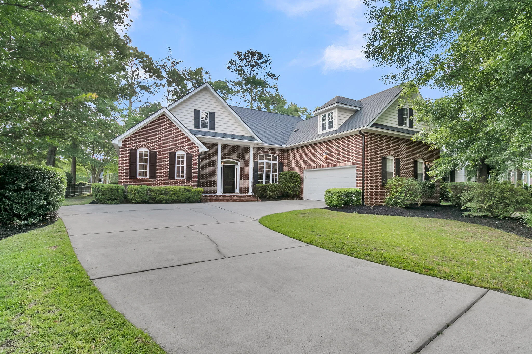 8729 Herons Walk