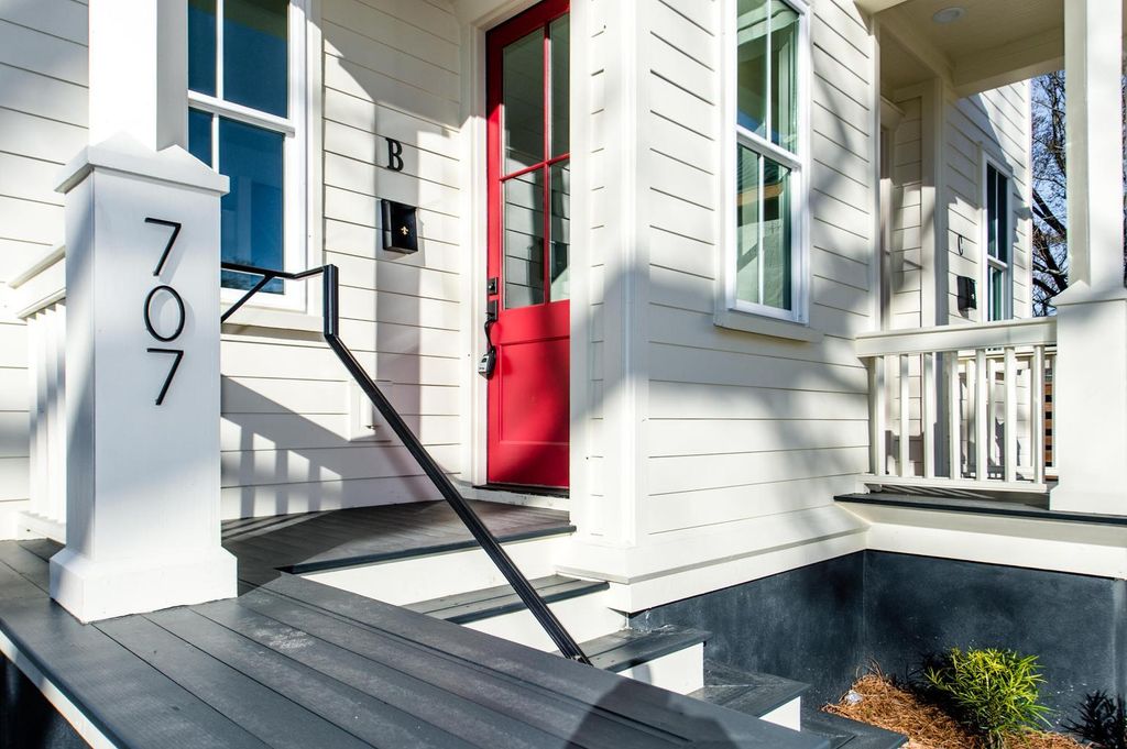 Photo of 707 Meeting Street #B And C, Charleston, SC 29403 (MLS # 26009978)