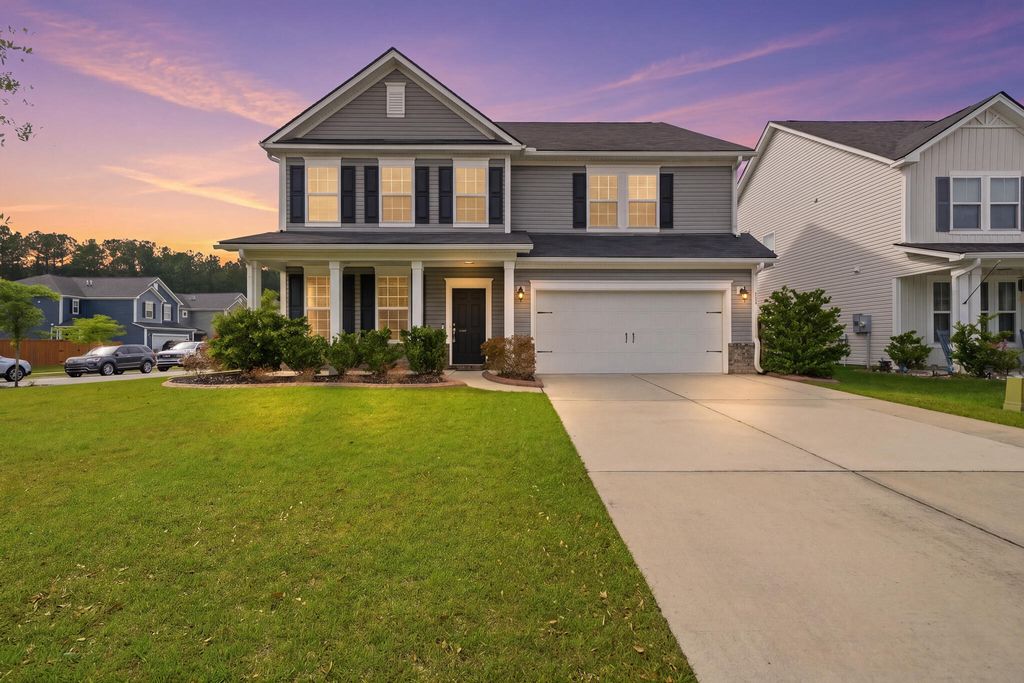 Photo of 210 Basket Grass Lane, Summerville, SC 29486 (MLS # 26011217)