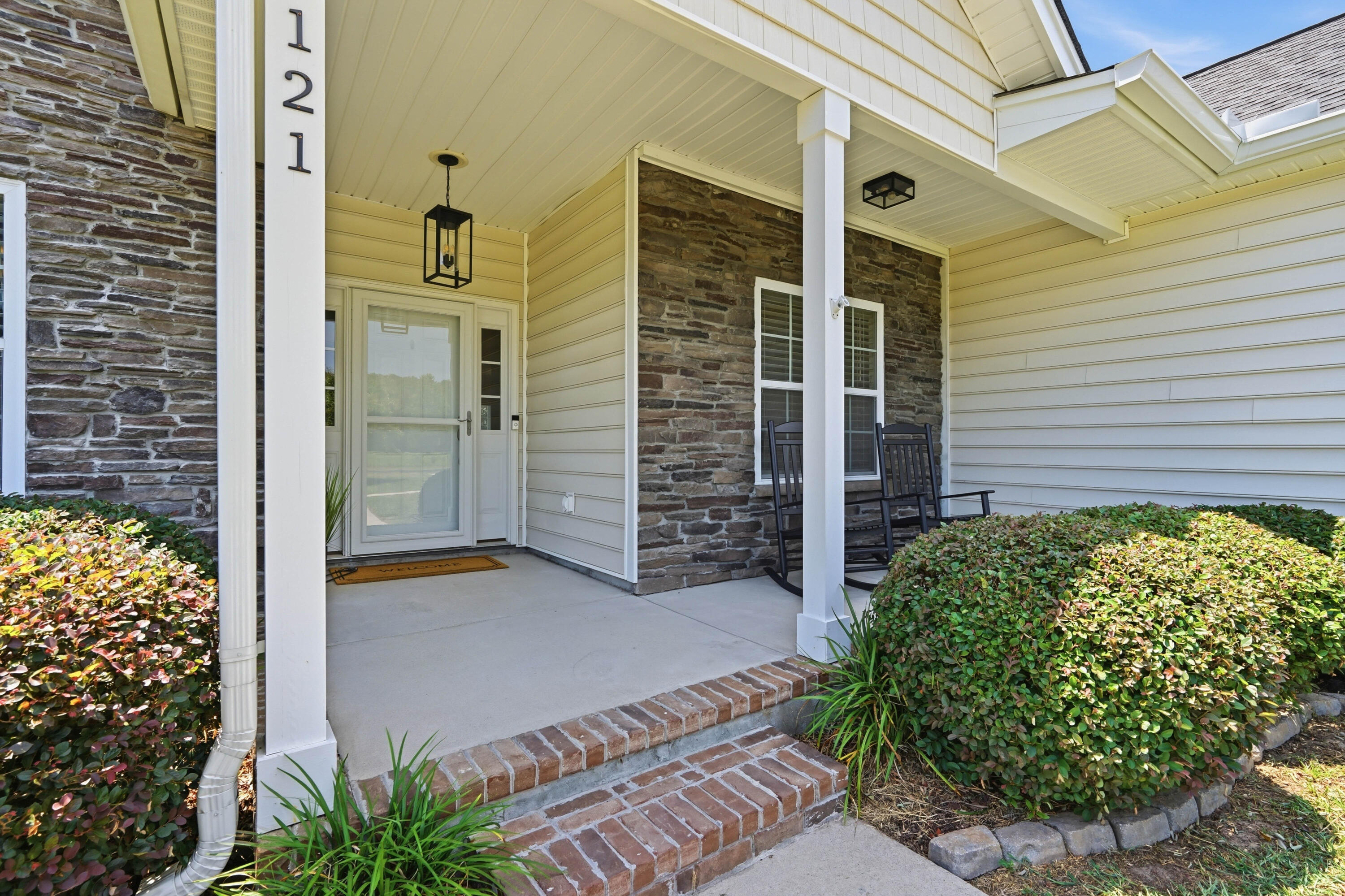 121 Edistodane Lane
