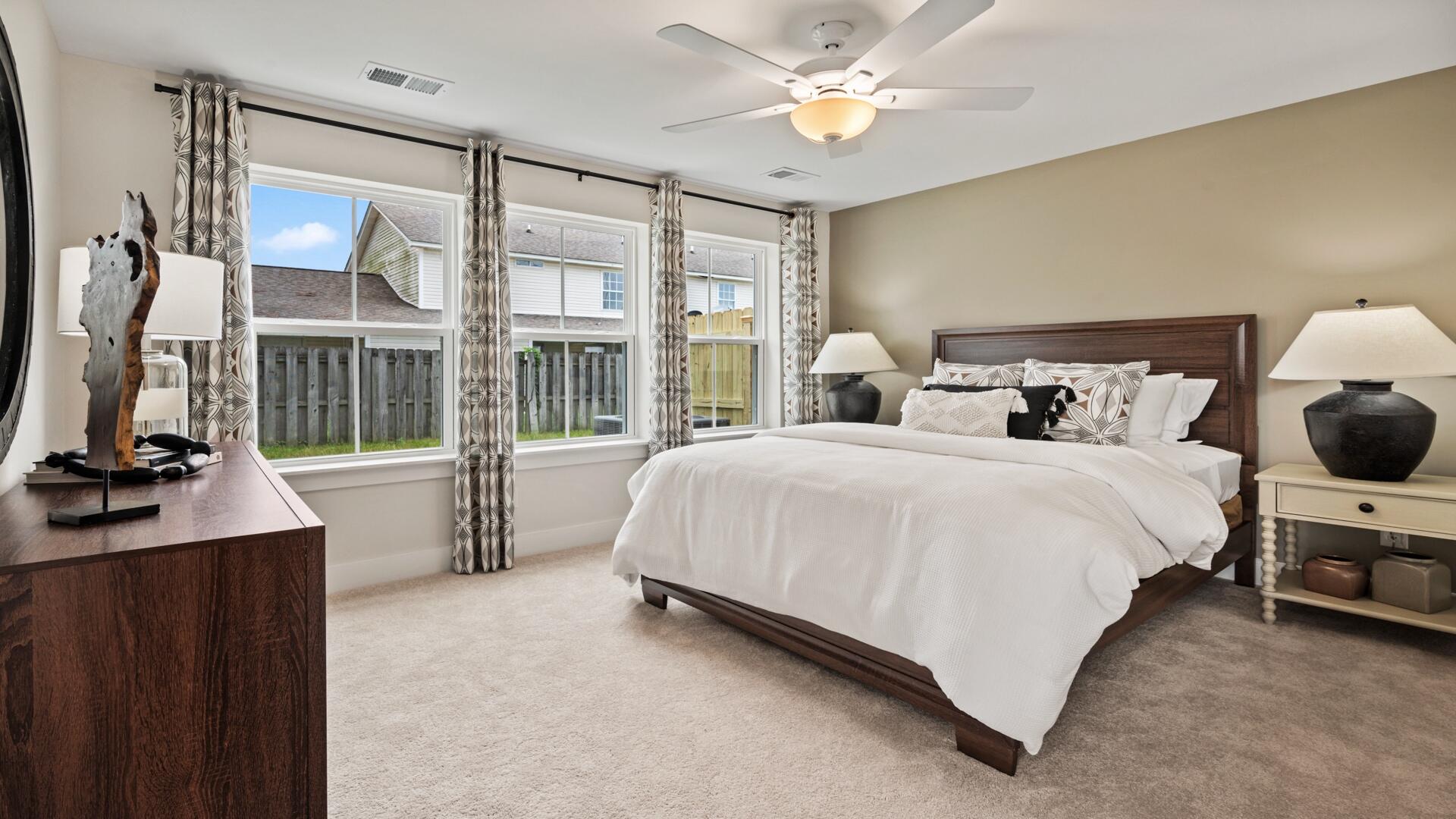 4633 Forest Hills Drive 504