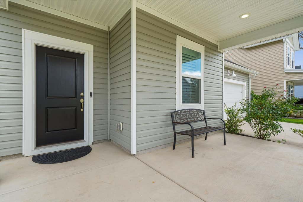 Photo of 94 Red Bluff Street, Summerville, SC 29483 (MLS # 26023897)