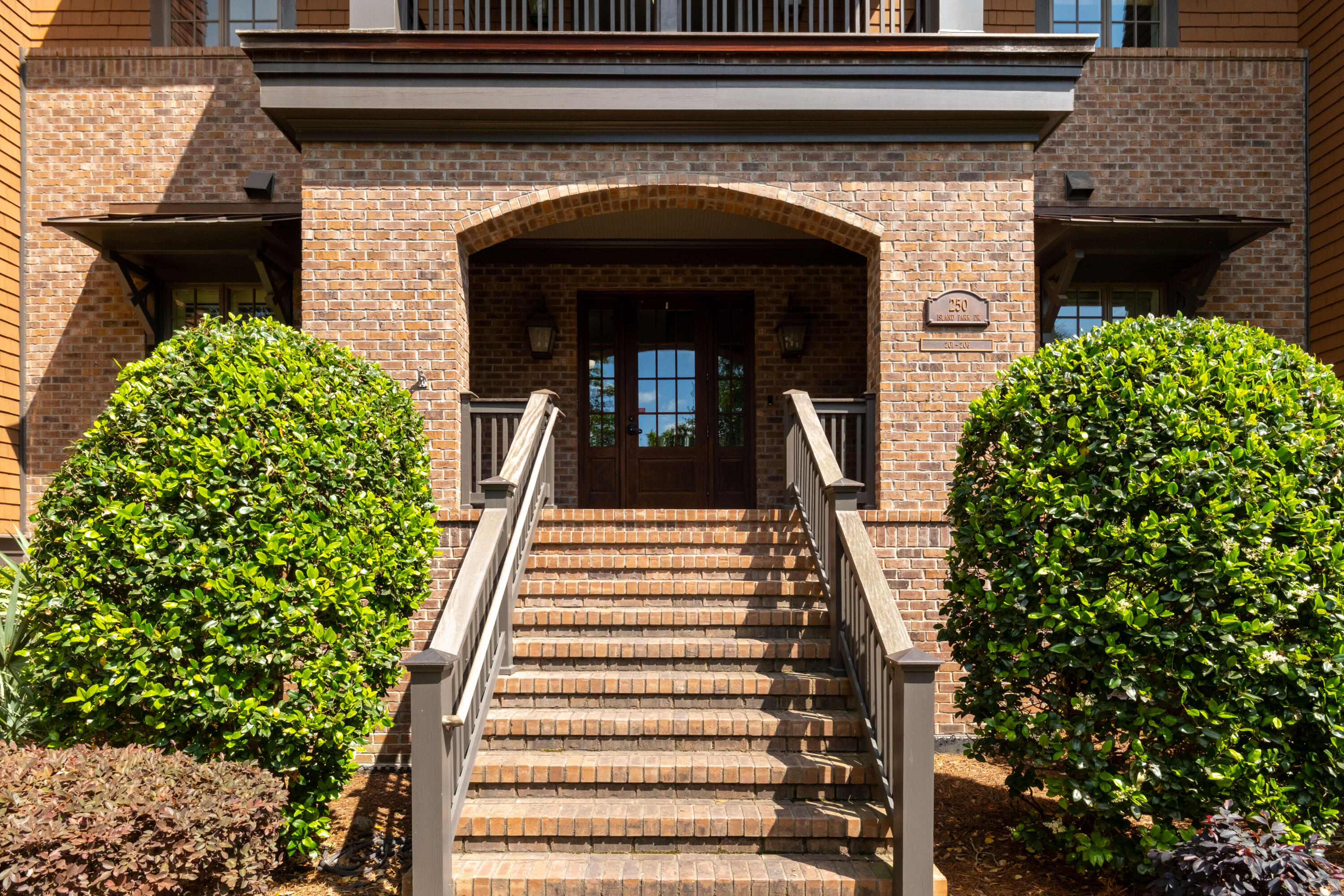 250 Island Park Drive 202