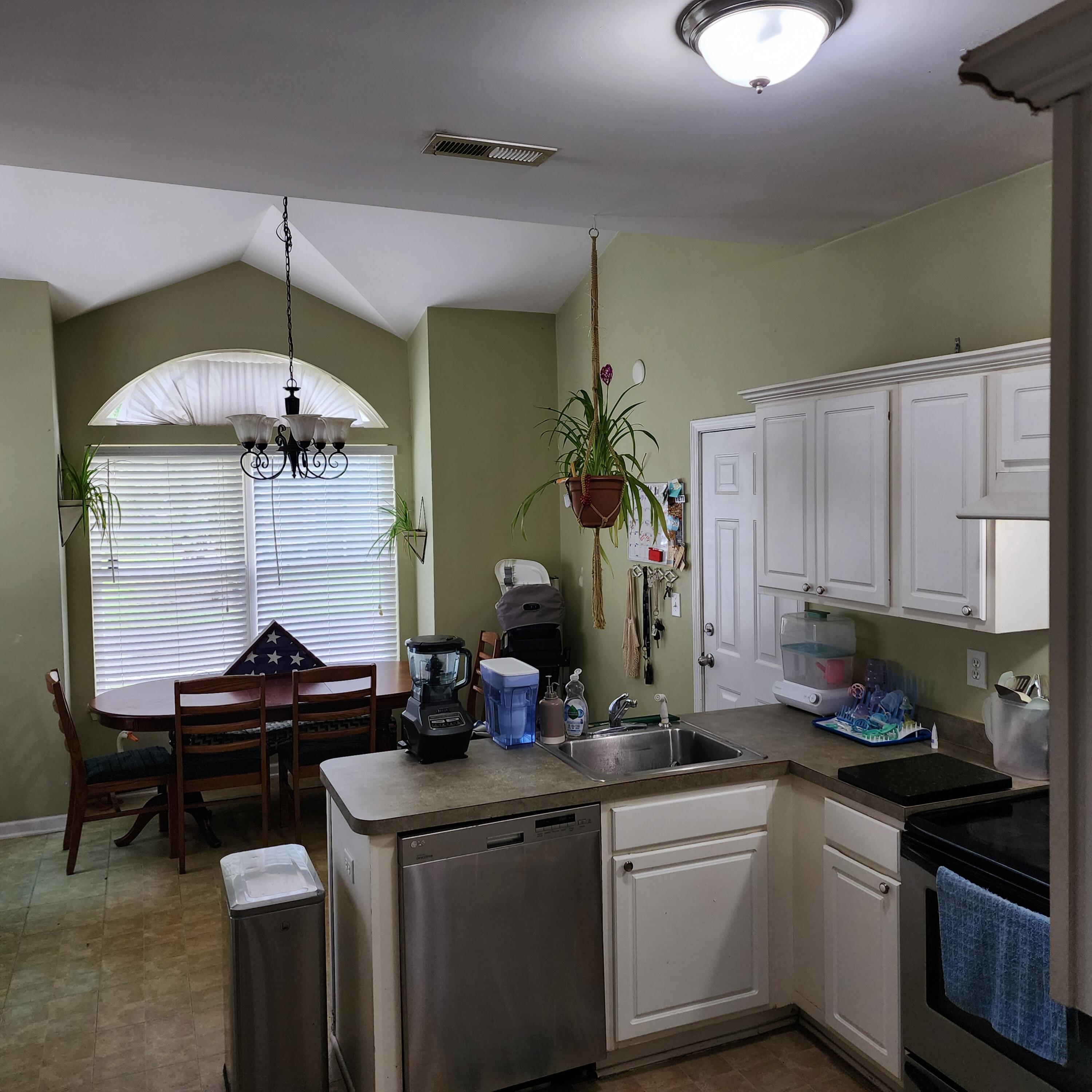 108 Spanish Oaks Lane