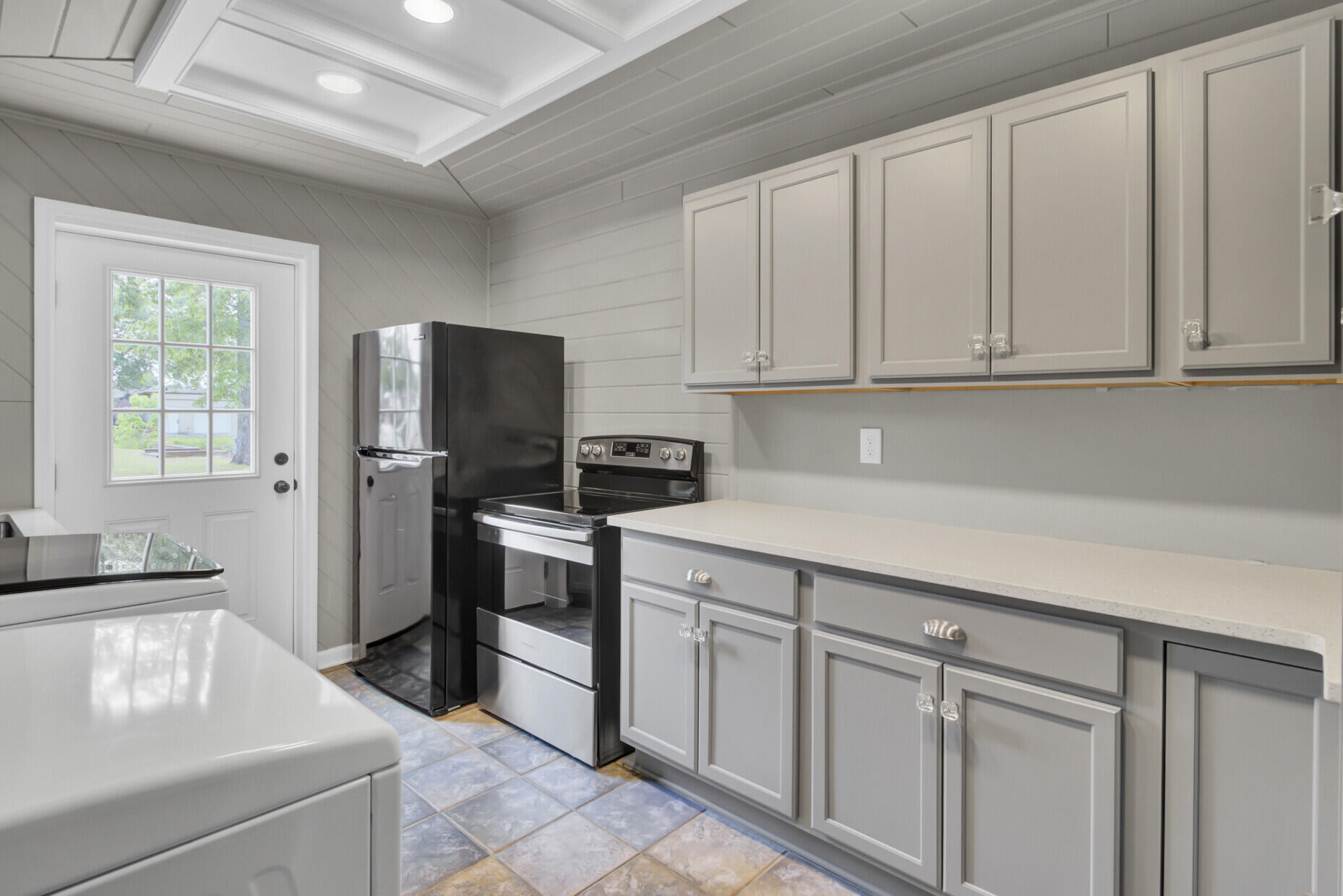 Bonneau, South Carolina 29431, United States, 3 Bedrooms Bedrooms, ,3 BathroomsBathrooms,Residential,Active,120549