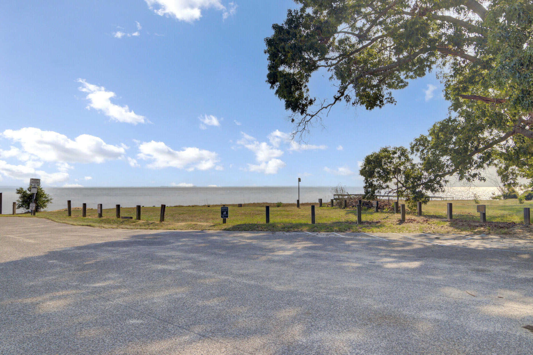 Bonneau, South Carolina 29431, United States, 3 Bedrooms Bedrooms, ,3 BathroomsBathrooms,Residential,Active,120549