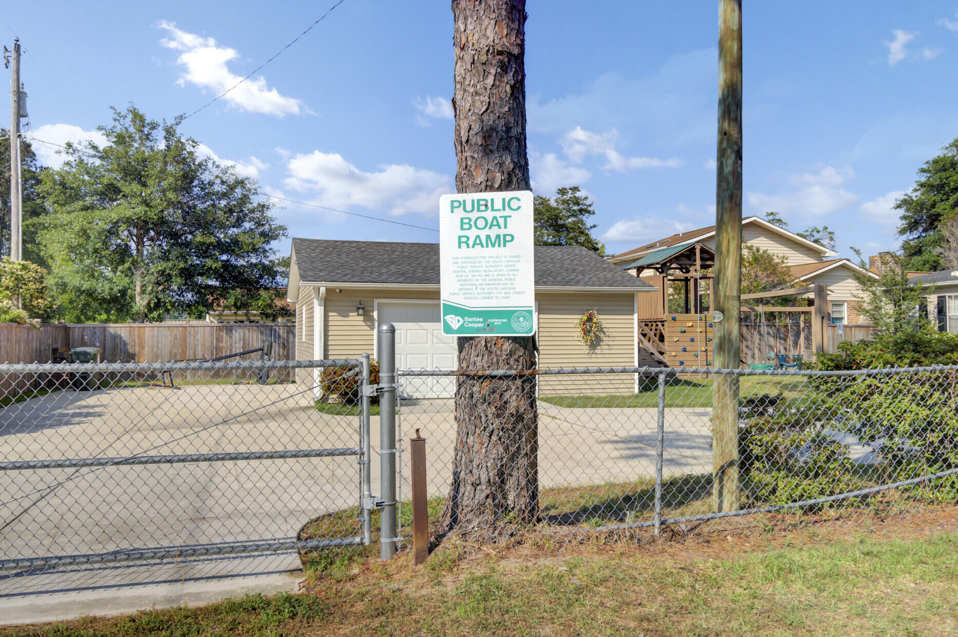 Bonneau, South Carolina 29431, United States, 3 Bedrooms Bedrooms, ,3 BathroomsBathrooms,Residential,Active,120549