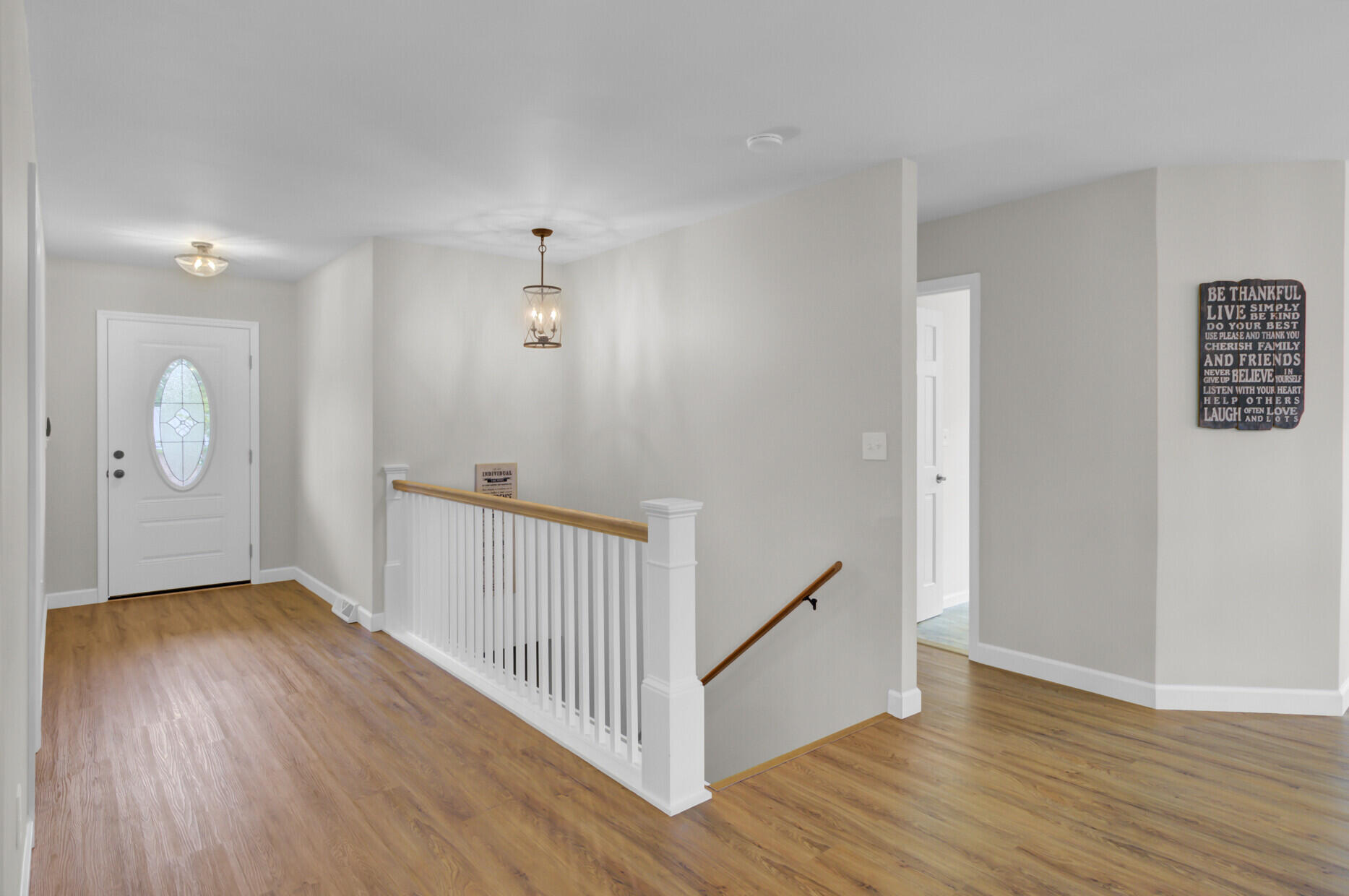 Bonneau, South Carolina 29431, United States, 3 Bedrooms Bedrooms, ,3 BathroomsBathrooms,Residential,Active,120549