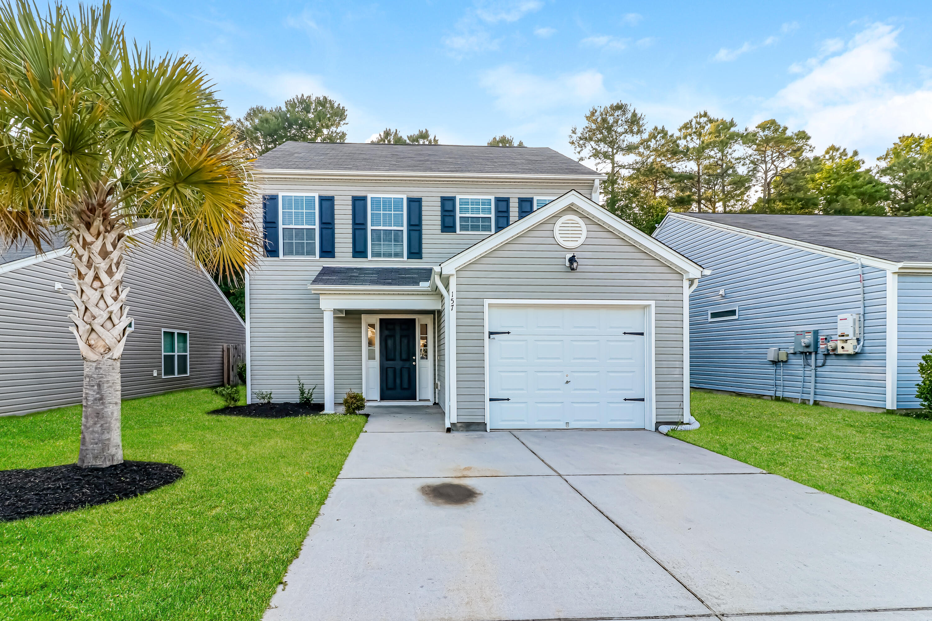 View Summerville, SC 29485 house