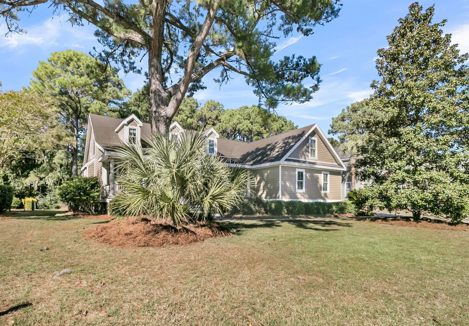 1412 Walking Trail Court