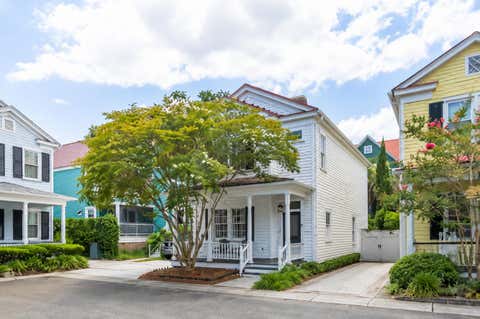 Photo of 13 Smith Place, Charleston, SC 29401 (MLS # 26019148)
