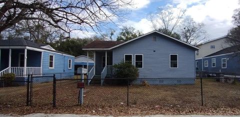 Photo of 2749 E Surrey Drive, North Charleston, SC 29405 (MLS # 26010181)
