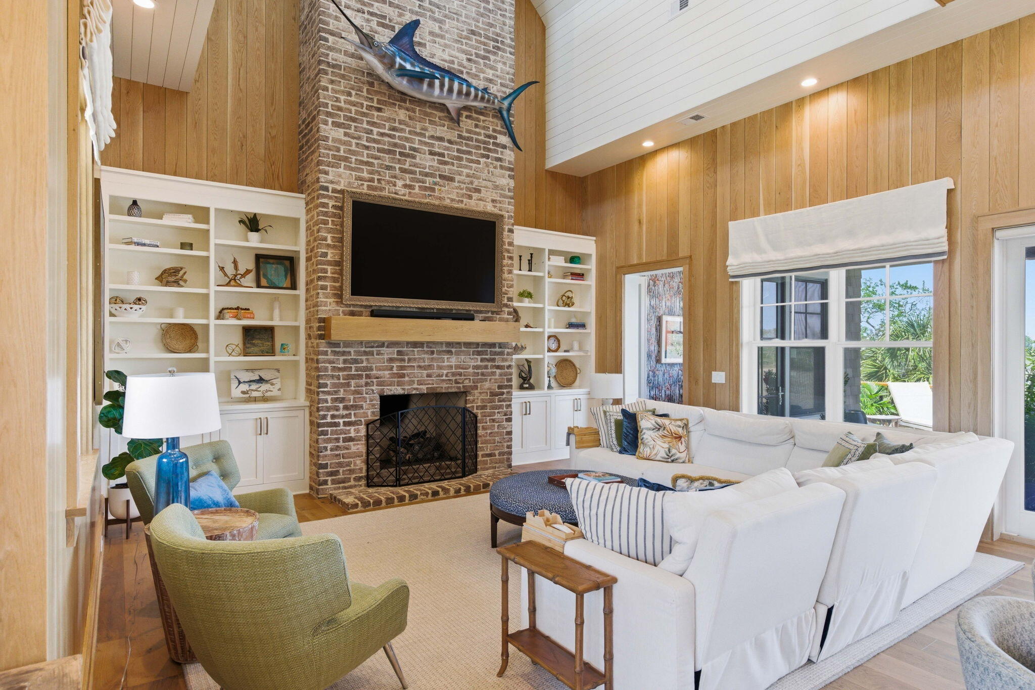 312 River Oak Drive