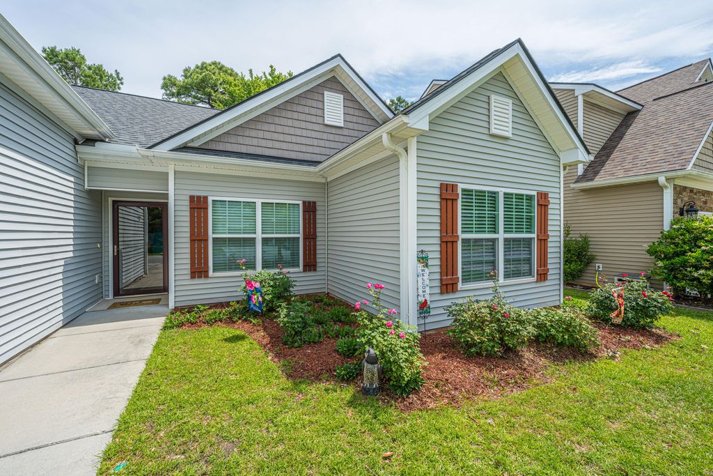 Photo of 403 Wynfield Forest Drive, Summerville, SC 29485 (MLS # 26014030)