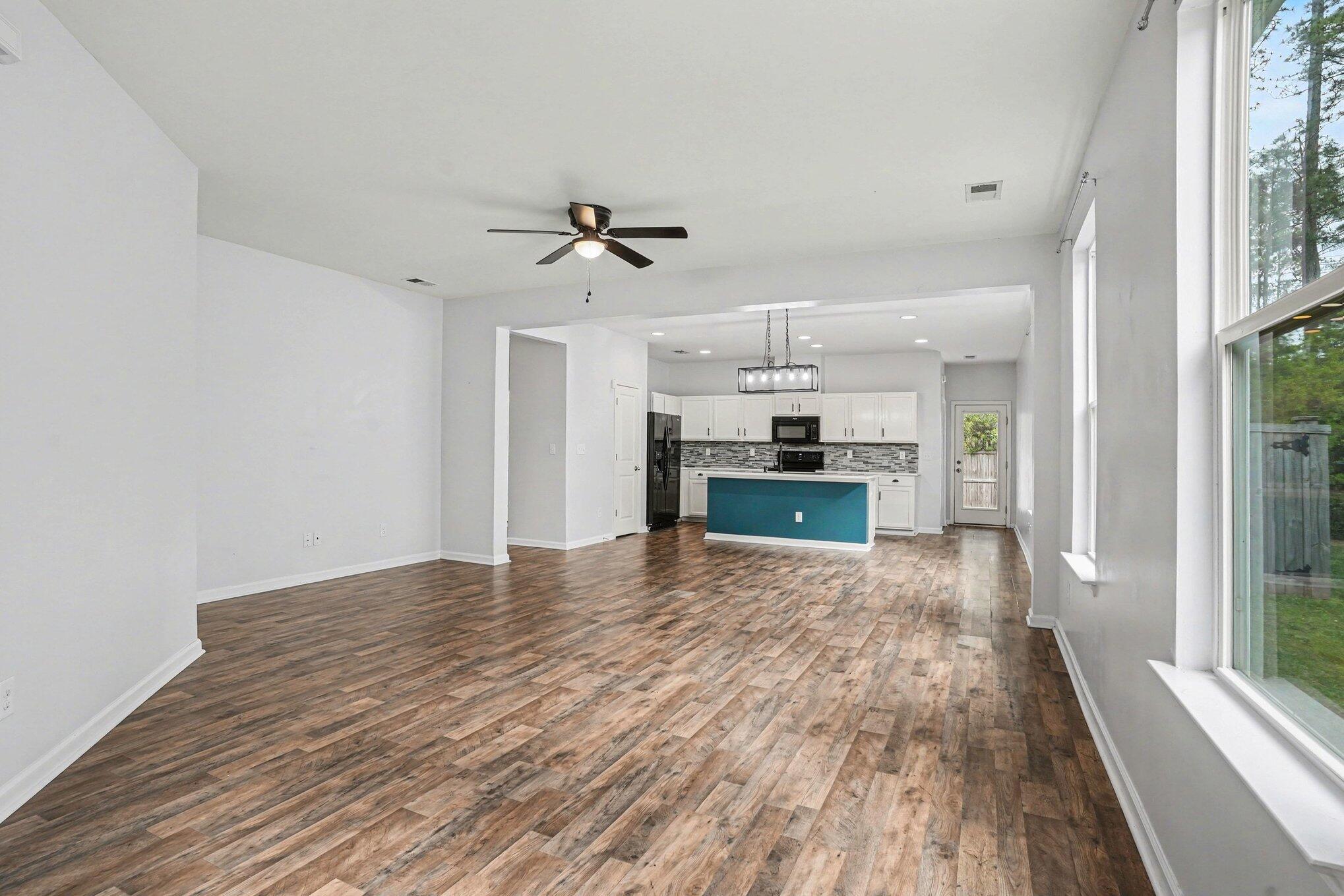 265 Oglethorpe Circle