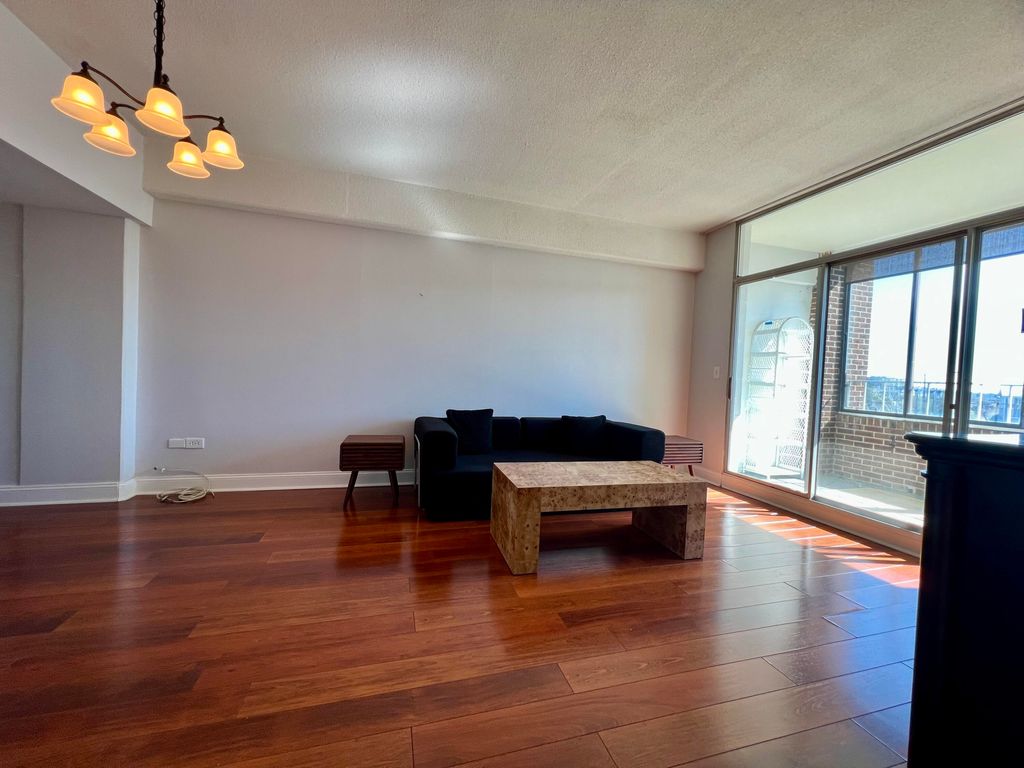 Photo of 14 Lockwood Drive #2e, Charleston, SC 29401 (MLS # 26003805)