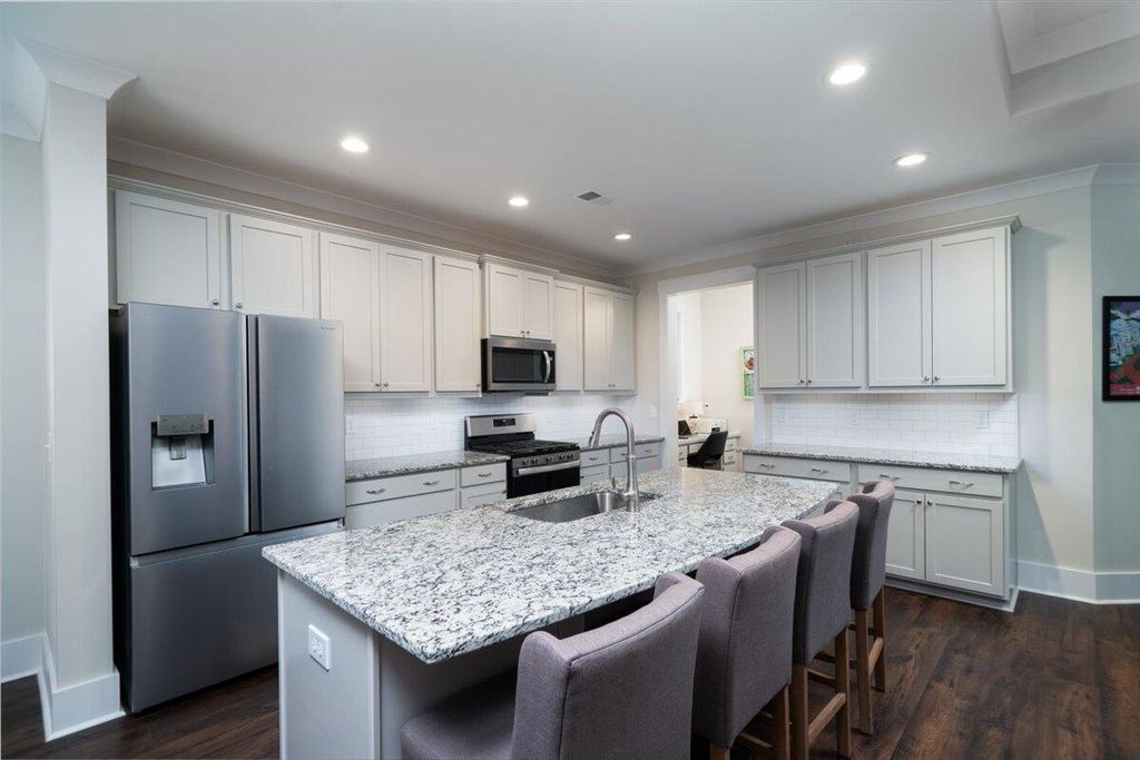 Photo of 4009 Blind Flight Street, Charleston, SC 29492 (MLS # 25028640)
