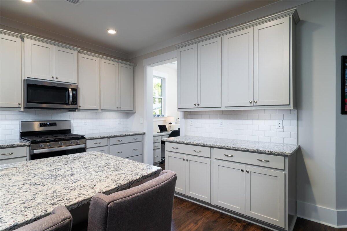 4009 Blind Flight Street