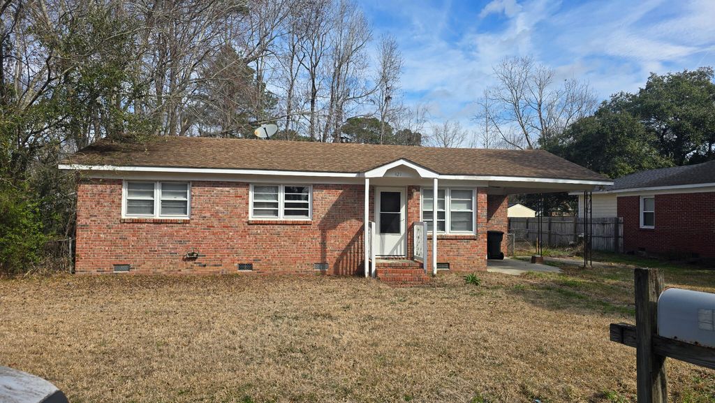 Photo of 421 Sarah Drive, Goose Creek, SC 29445 (MLS # 26014290)