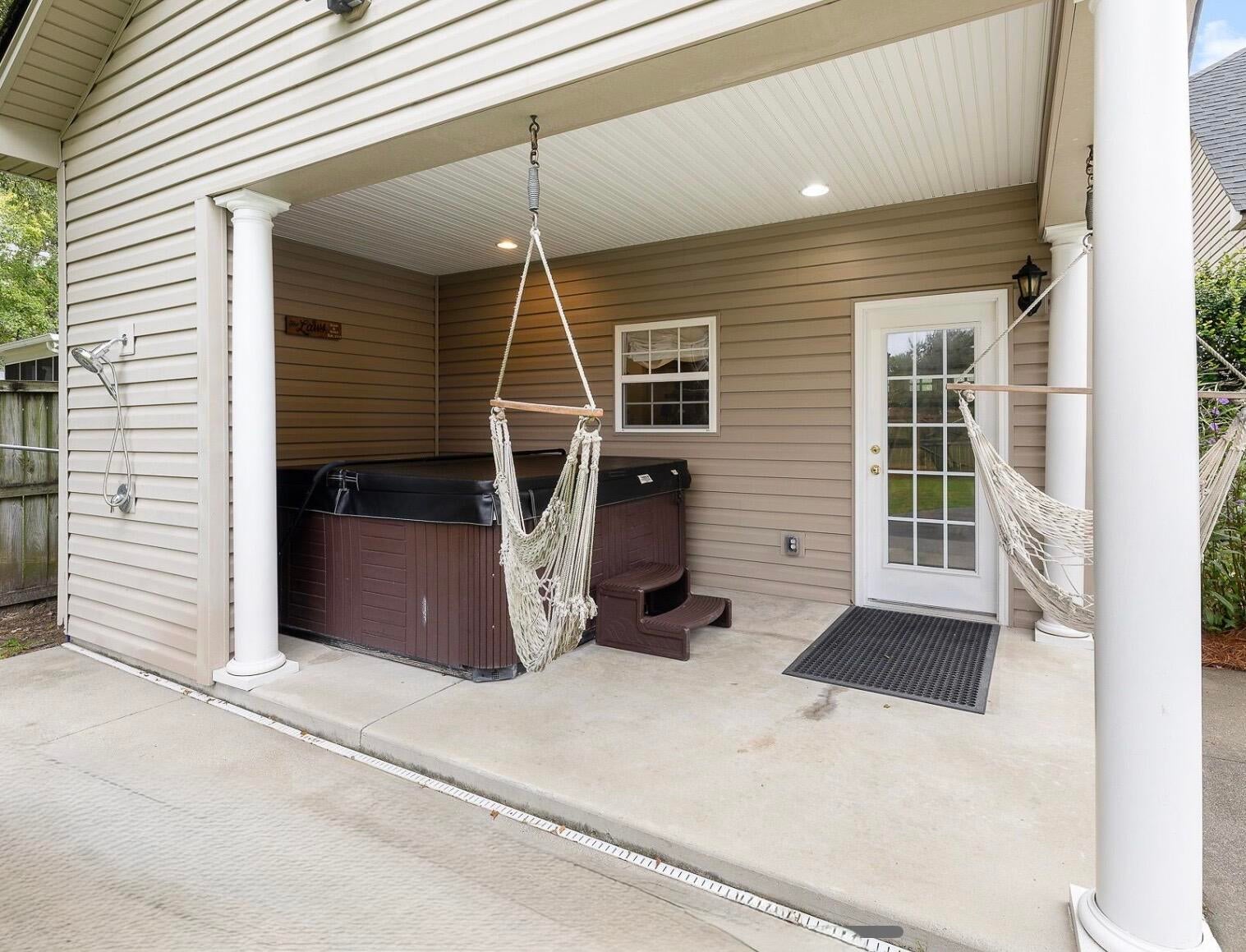 106 Jamesford Street