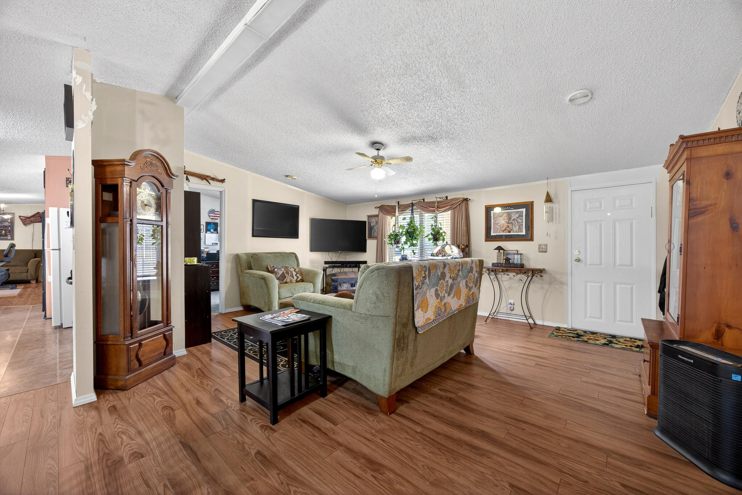 815 Hayden Road