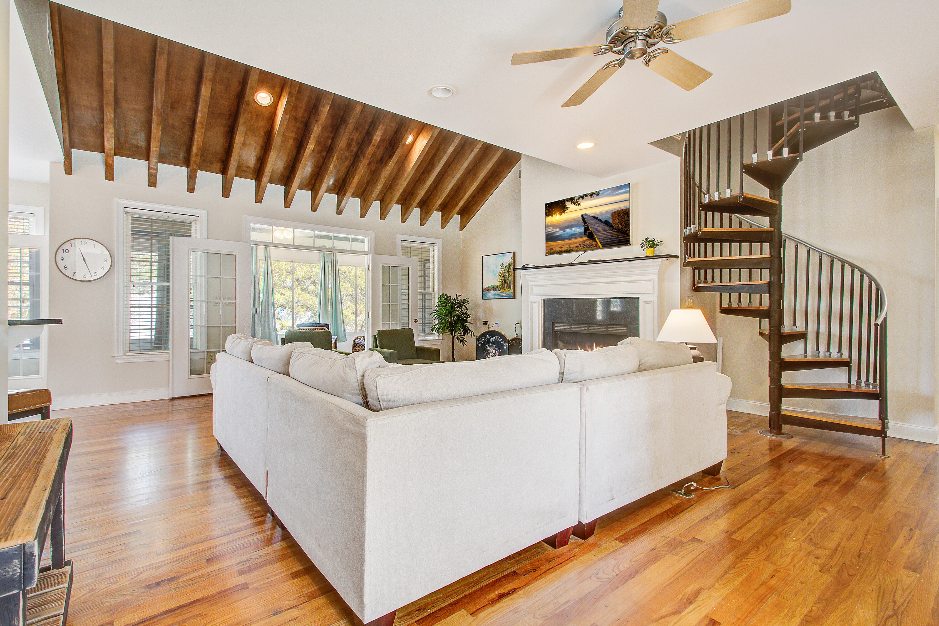 194 Waterfront Drive