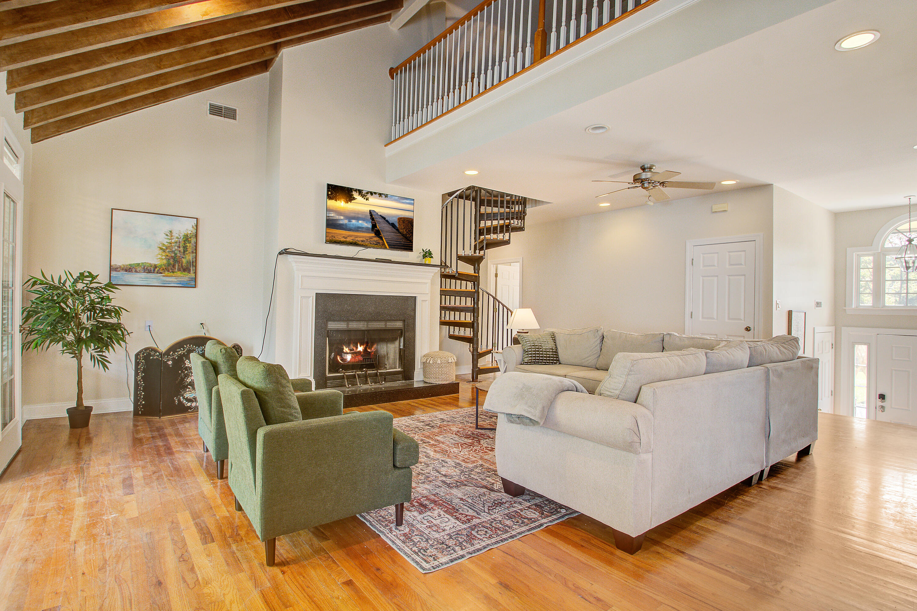 194 Waterfront Drive