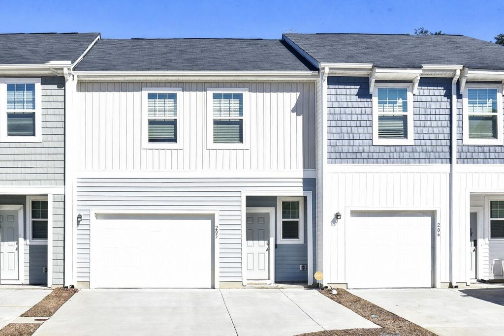 Photo of 205 Trumpet Vine Drive, Summerville, SC 29486 (MLS # 26003783)