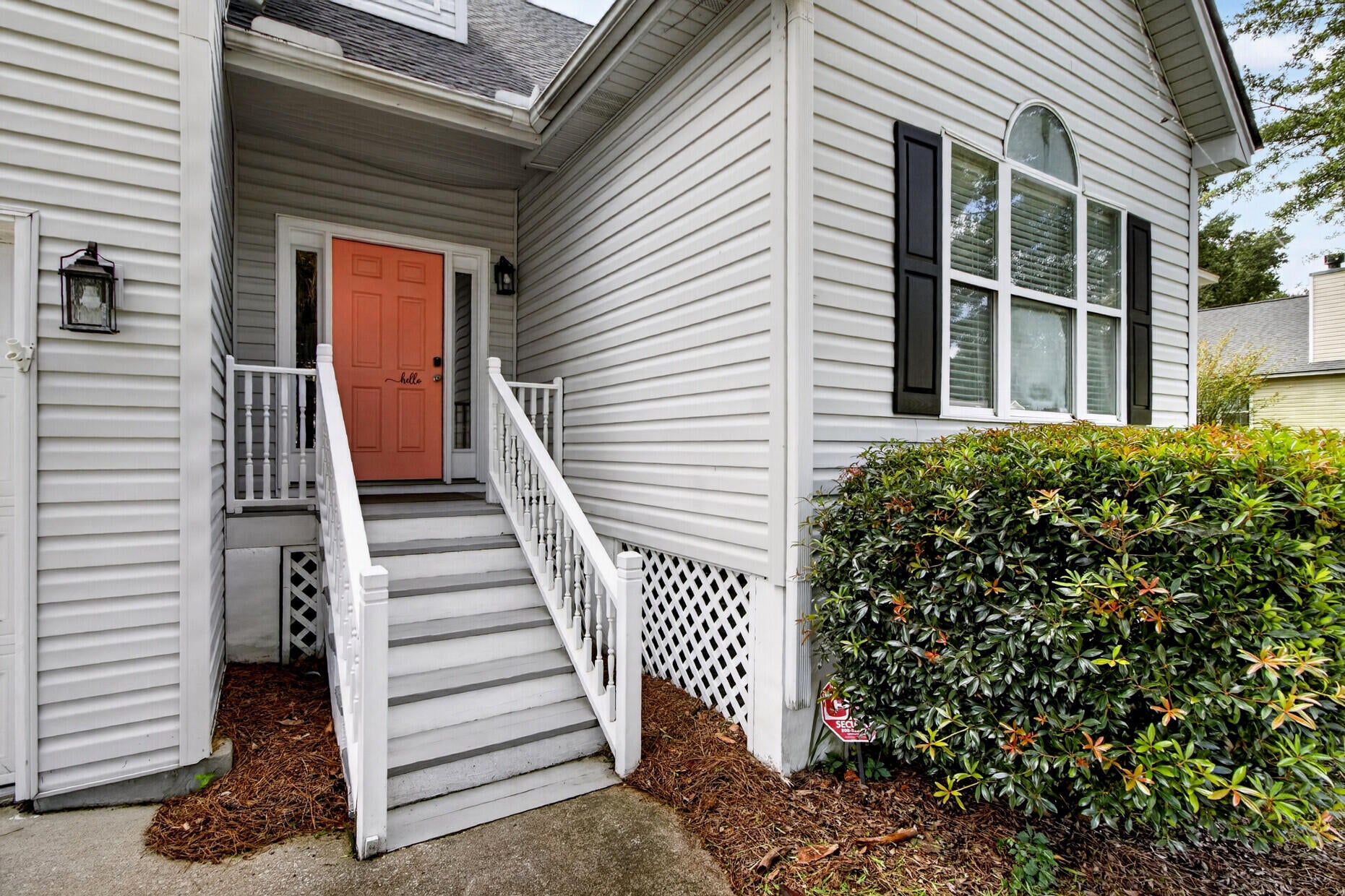 2111 Razorback Lane