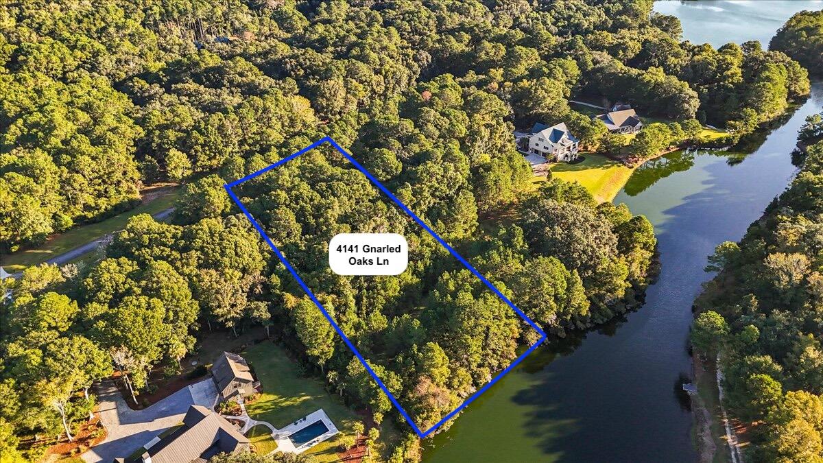 4141 Gnarled Oaks Lane