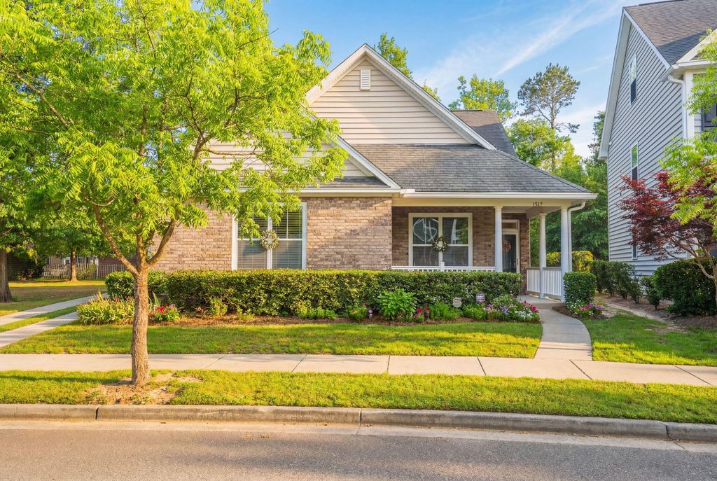 Photo of 1517 Seabago Drive, Charleston, SC 29414 (MLS # 26011890)