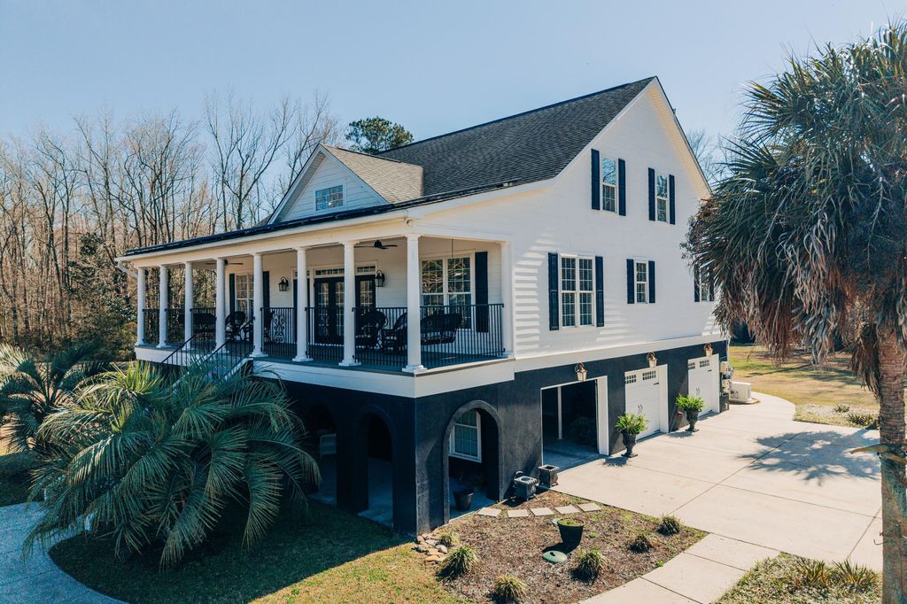 Photo of 521 Limestone Road, Dorchester, SC 29437 (MLS # 26006255)