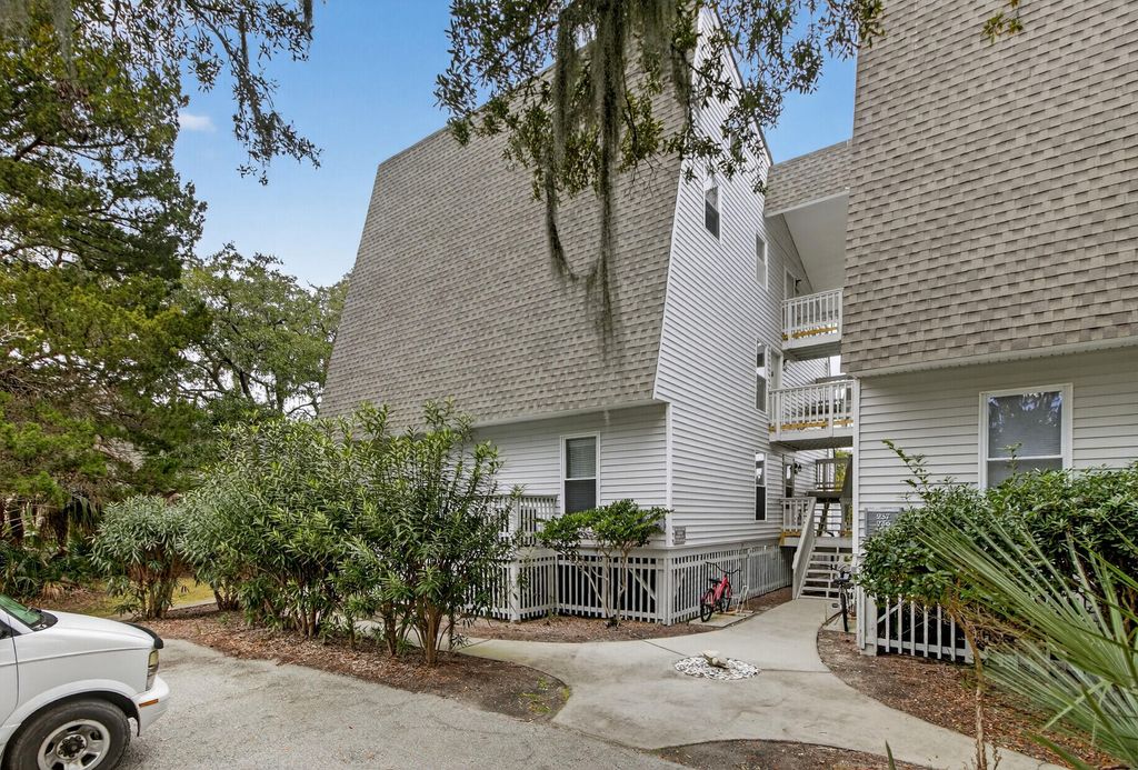 Photo of 234 Driftwood Lane, Edisto Island, SC 29438 (MLS # 26004147)