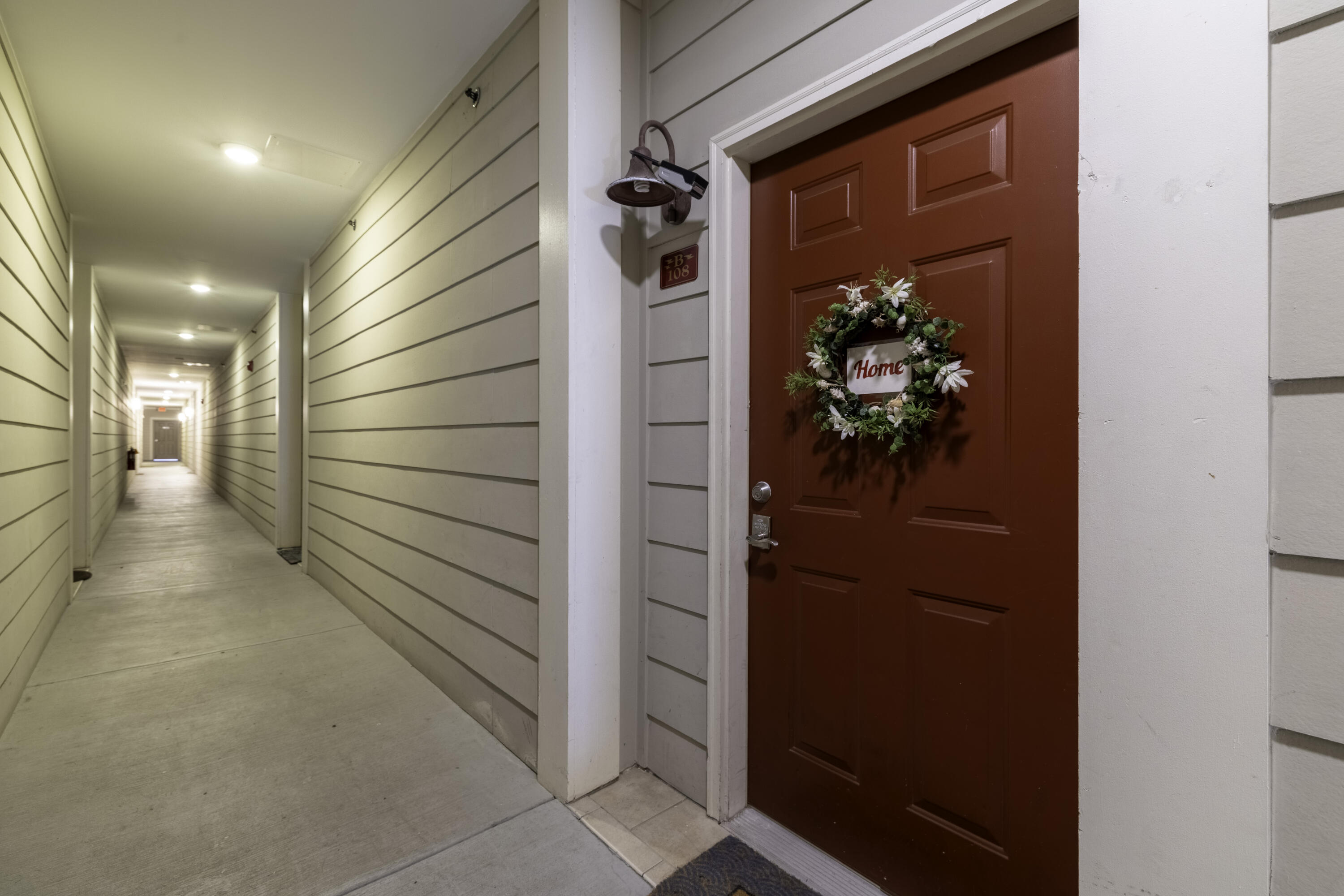 1984 Folly Road B108