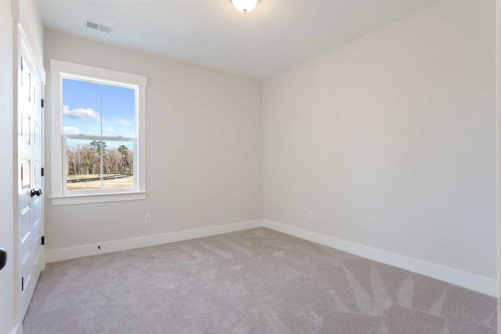 Photo of 435 Queenview Lane, Charleston, SC 29414 (MLS # 25019932)